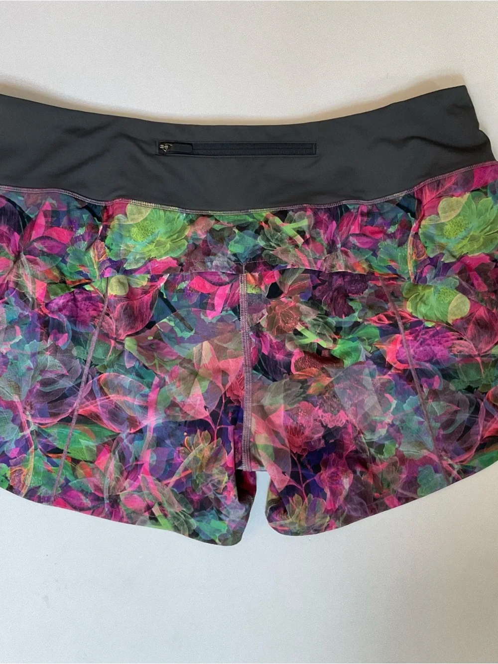 Lululemon Speed Up MR Lined Short 12